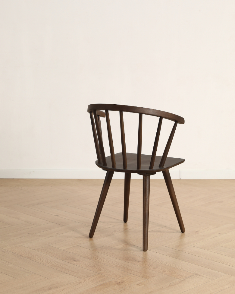 Krzesło 'Astrid'– Brązowe