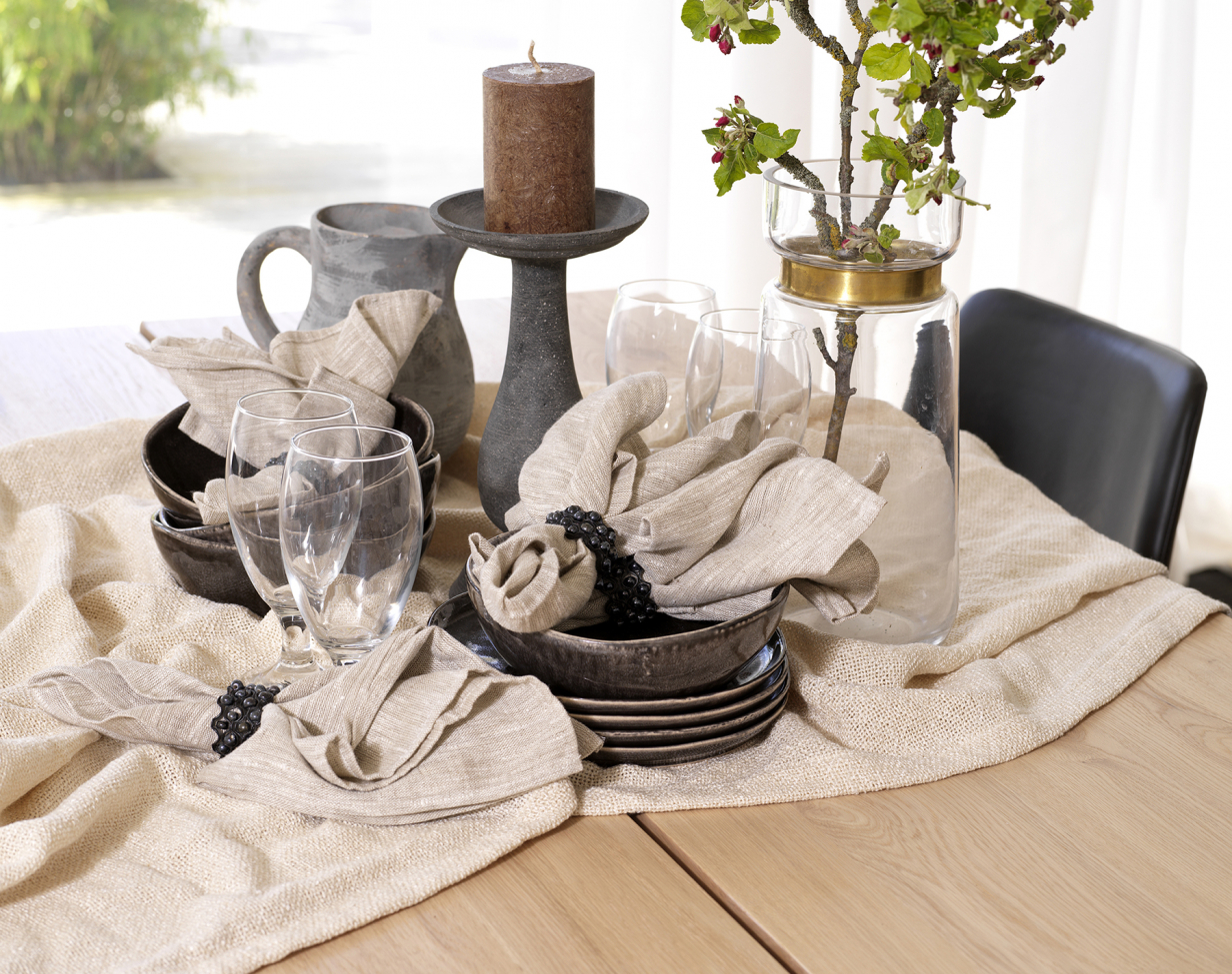 Stół 'Melville' 210x95cm - Białe olejowane dębowe/Czarny