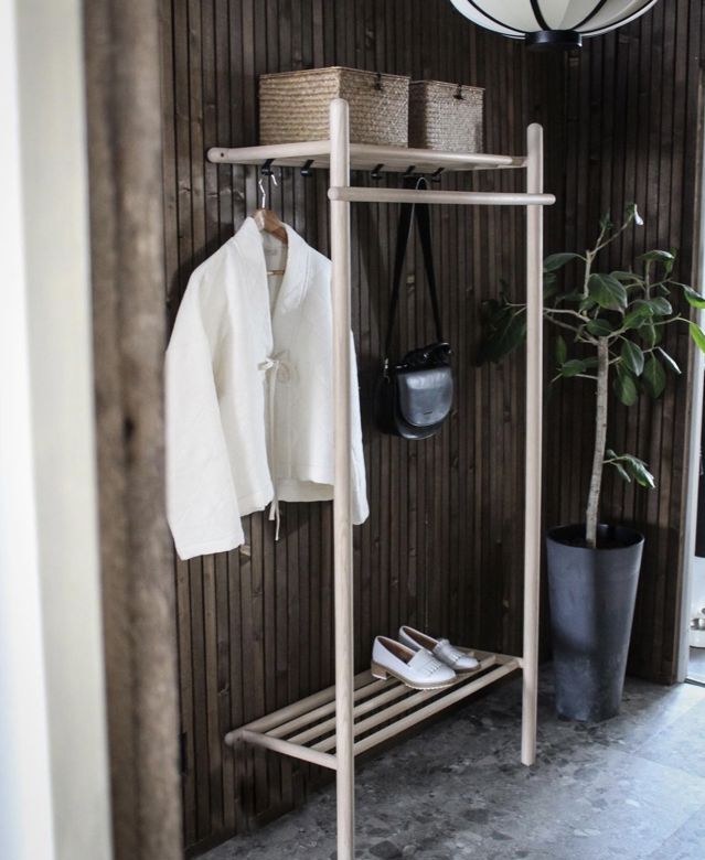 Wieszak 'Milford' - Białe pigmentowane