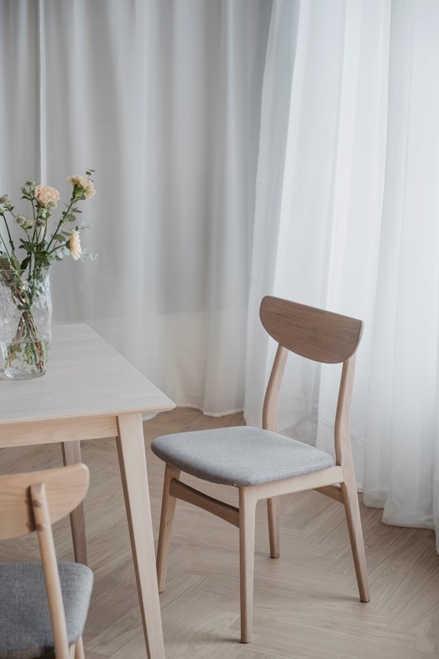 Krzesło 'Rodham' - Białe/ Jasnoszare