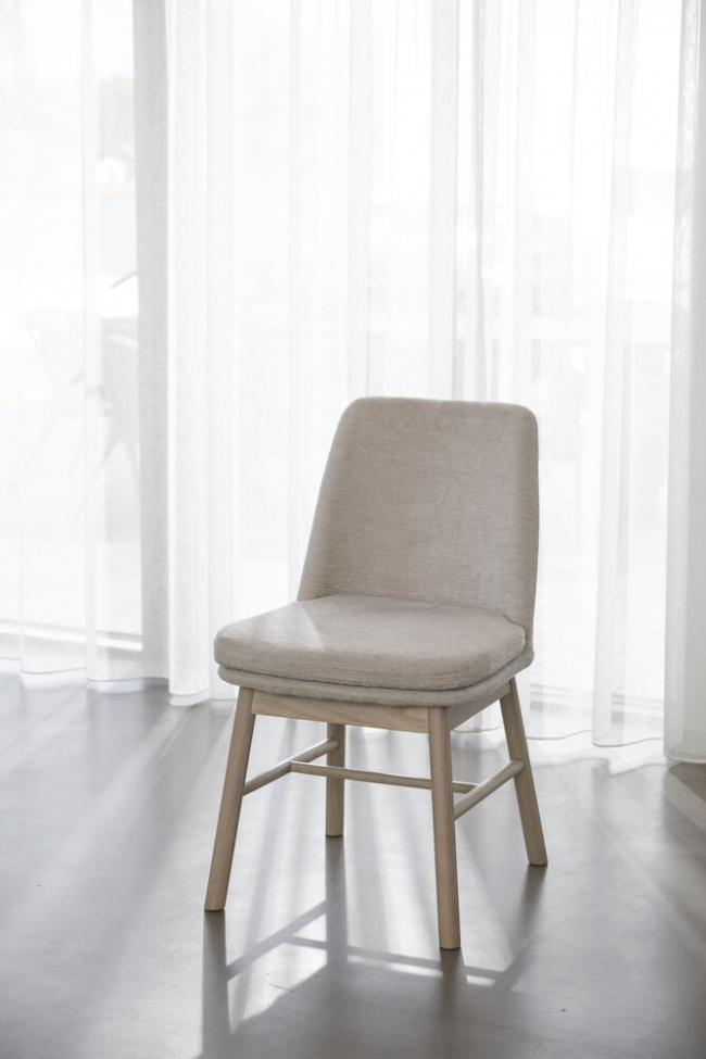 Krzesło 'Amesbury' - Jasny dąb