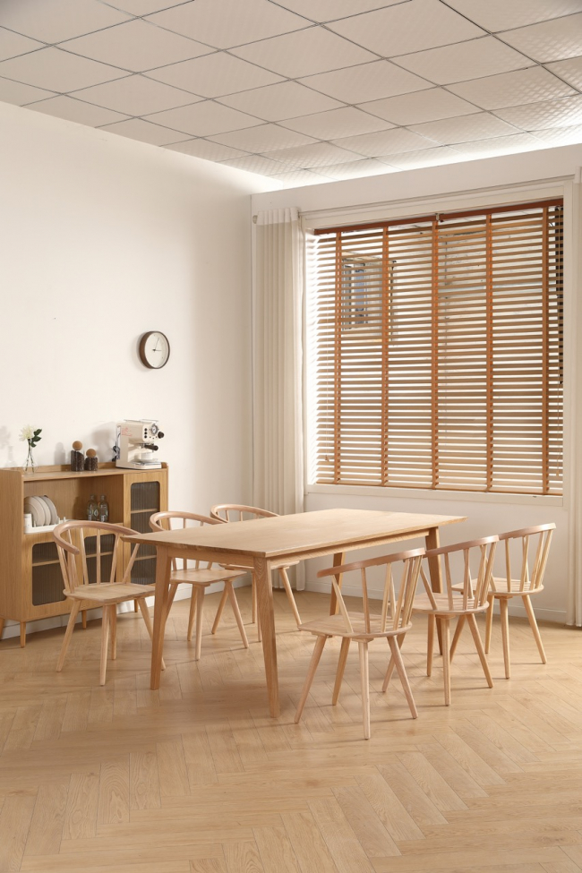 Stół jadalniany 'Saba' 180x90 cm – Dąb