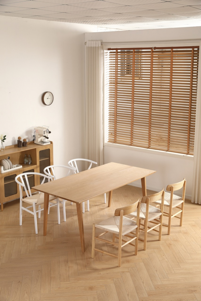 Stół jadalniany 'Saba' 180x90 cm – Dąb