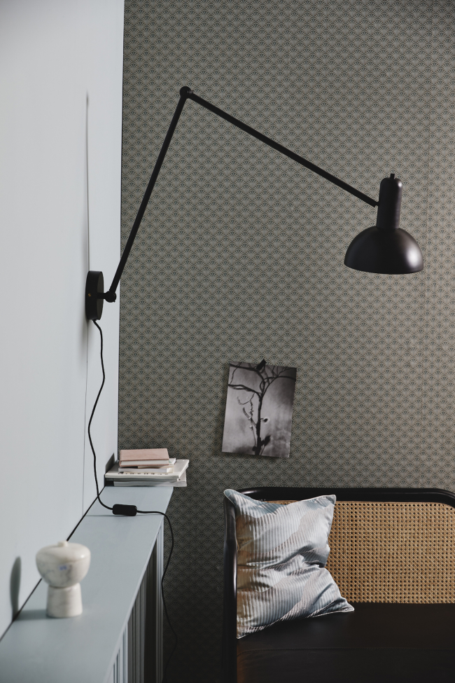 Lampa ścienna 'FREYA' - Czarna