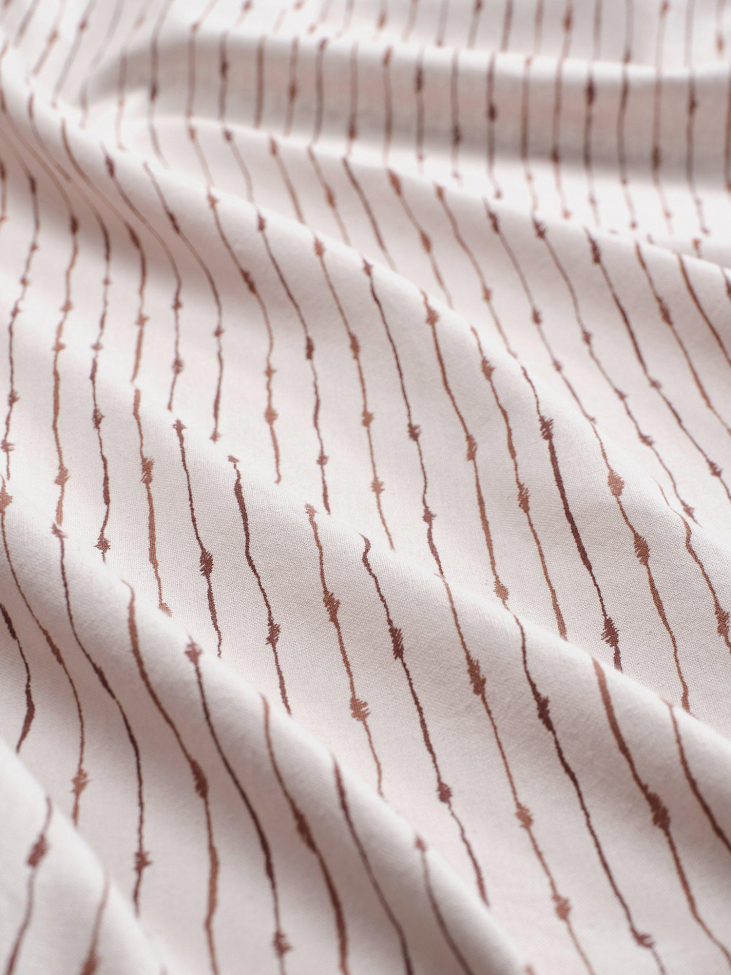 Obrus 'Unni' 145x280 - Brązowy