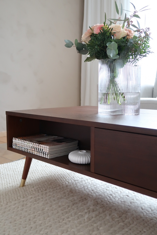 Stolik kawowy 'Prime' - Orzech/Mosiądz