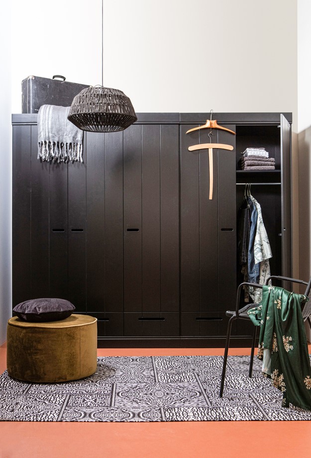 Szafa 'Connect' - Czarna