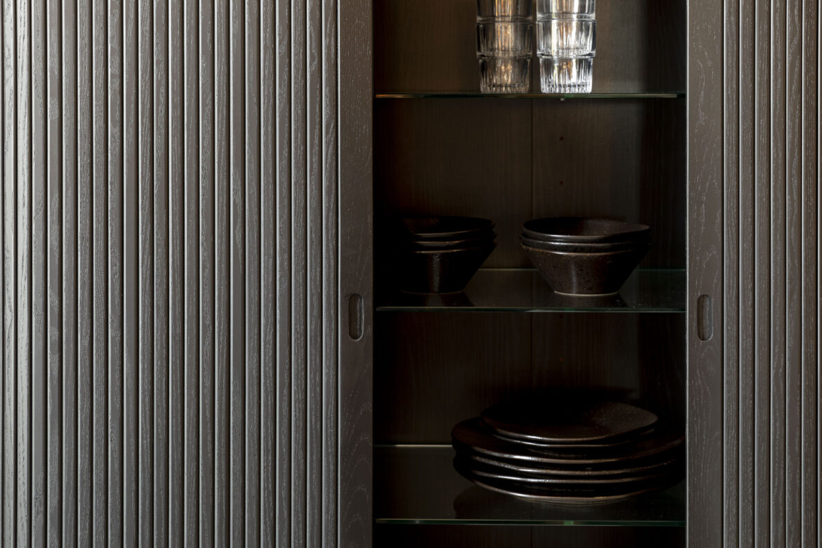 Szafka 'Barbier' - Czarna