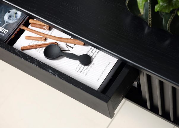 Stolik telewizyjny 'Lomma' - Czarny