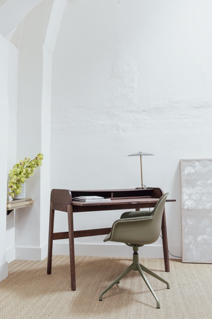 Lampa stołowa 'Float' 30x30 - Złota