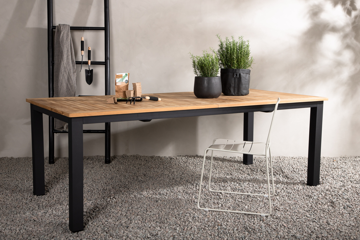 Stół 'Pinntorp' 224x100 cm - Czarny