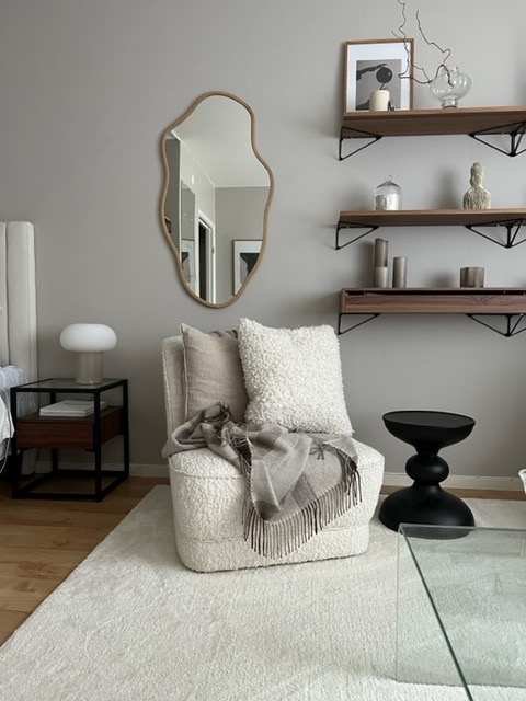 Stolik nocny 'Detroit' - Orzech/Czarny