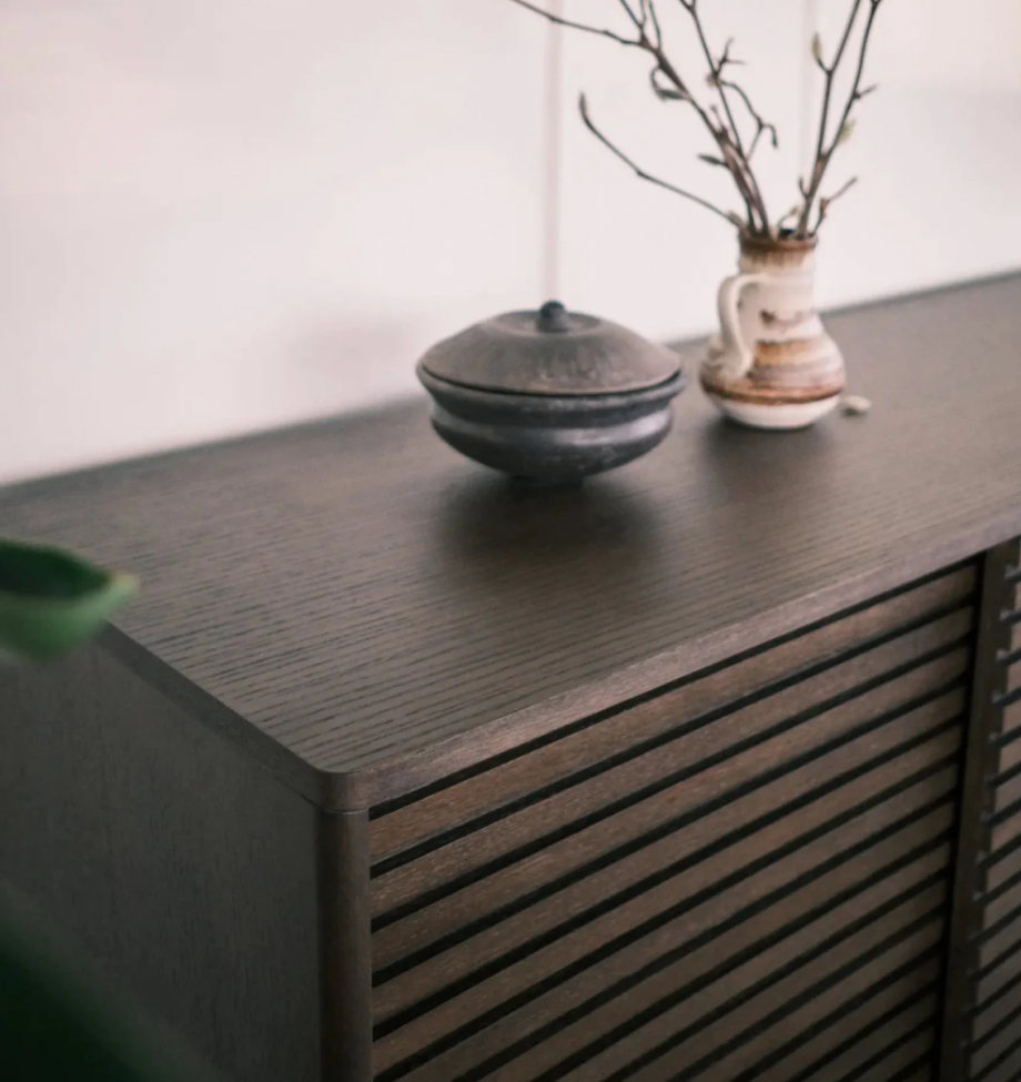 Stolik boczny 'Sense' - Orzech