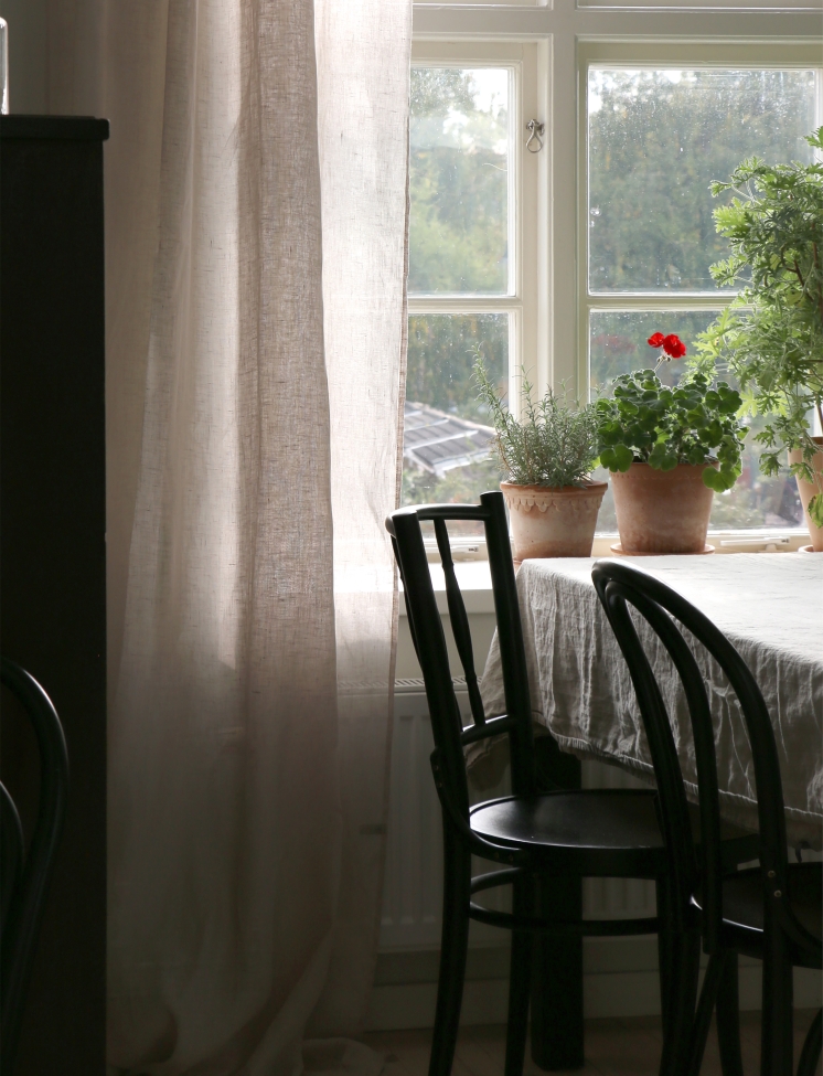 Firanka z taśmą marszczącą 'Dalsland' 145x250 - Beżowa