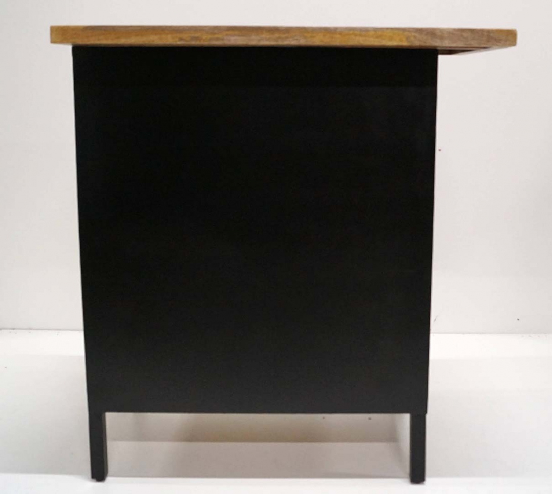 Lada barowa 'Zanzibar' - Lewa