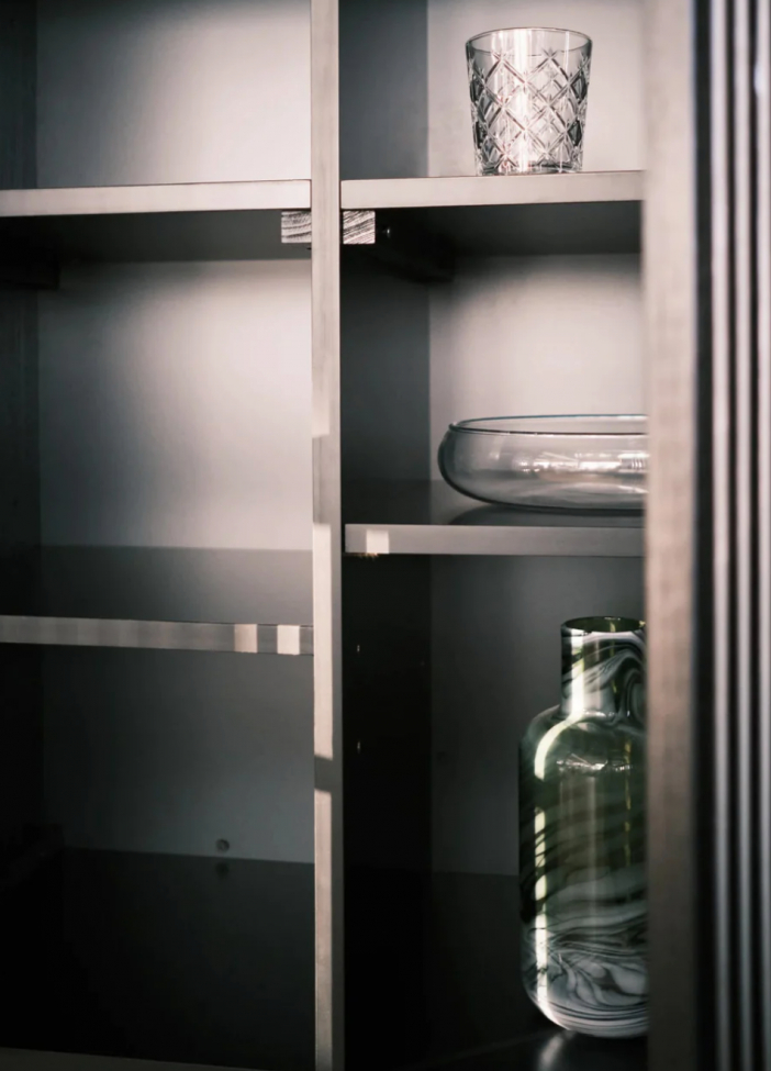 Wysoki stolik 'Louvre' - Orzech