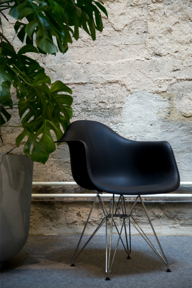 Krzesło 'Bjurholm' - Czarna stalowa noga