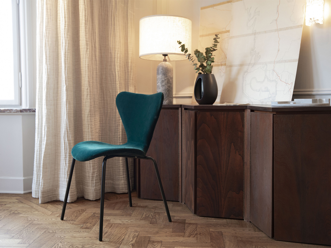 Krzesło 'Północ' - Aksamitne