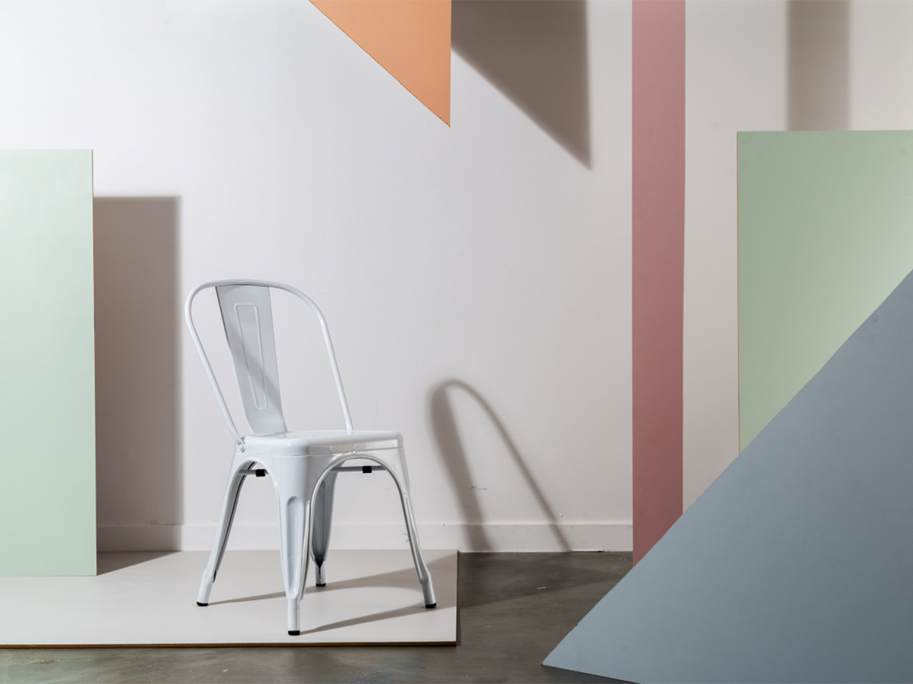 Krzesło 'Montmartre' - Biały lakierowany