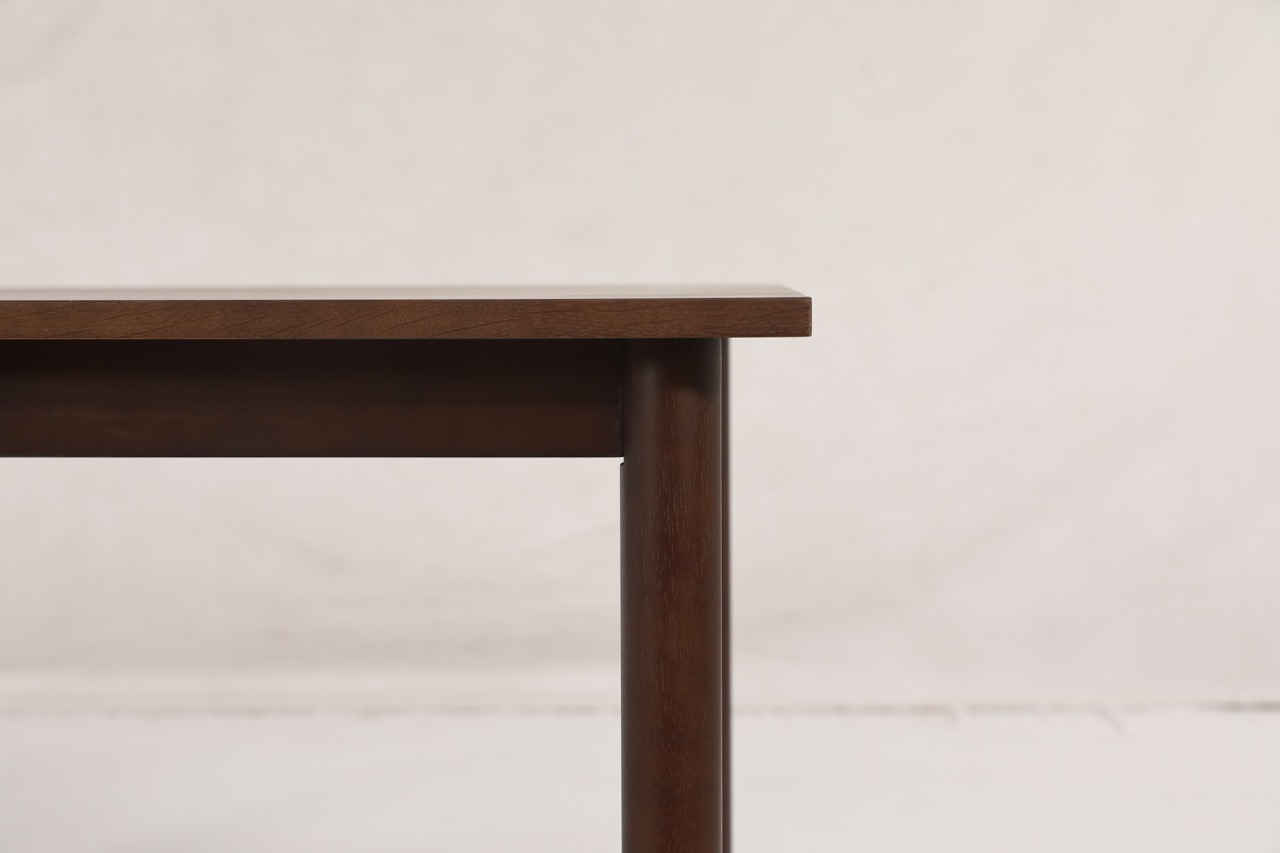 Stół jadalny 'Fager' 135 cm - Orzech