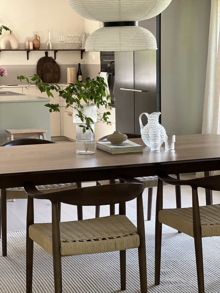 Krzesło 'Ask' - Orzech