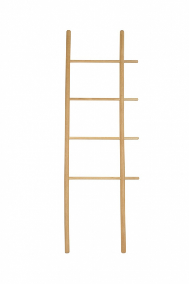 Wieszak na ubrania \'Jhon\' - Drewno w grupie Meble / Półki i przechowywanie / Wieszaki na ubrania w Reforma (1000332)