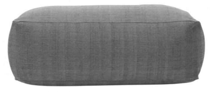 Pufa \'Tabi\' - Szary w grupie Meble / Sofy / Pufy siedzące i podnóżki w Reforma (2061600830)