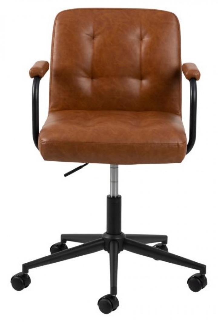 Krzesło \'Kisa\' - Brązowe w grupie Meble / Meble do siedzenia / Krzesła biurowe w Reforma (91621)