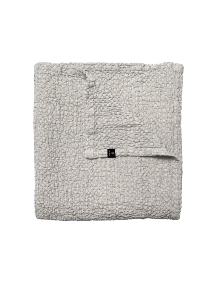 Narzutka \'Dani\' 260x260 - Jasnoszara w grupie Wystrój / Tekstylia / Narzutka w Reforma (Be23208-00217-1307)