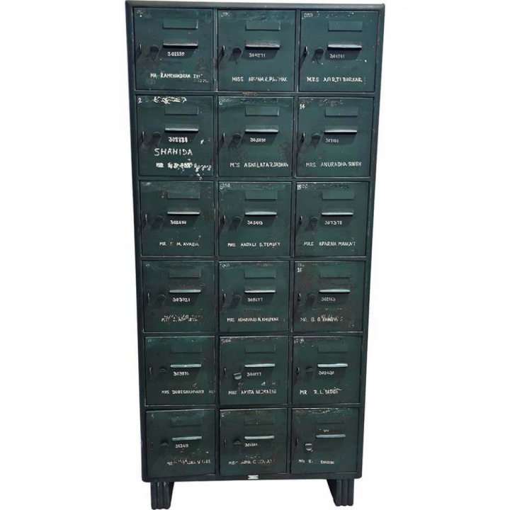 Szafka \'Old locker\' - Zielona w grupie Meble / Półki i przechowywanie / Szafki i kredensy w Reforma (D1016)