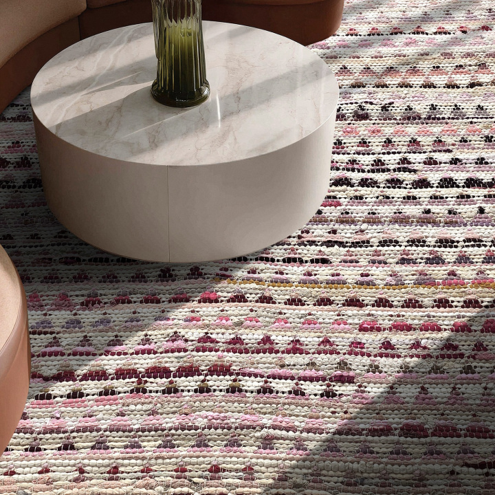 Dywan \'Lindby\' - Multi/różowy w grupie Dywany / Woven rugs w Reforma (V16111)